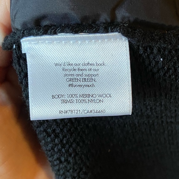 Eileen Fisher Merino Wool Black Sweater Zip
Jacket Petite M - Picture 11 of 11